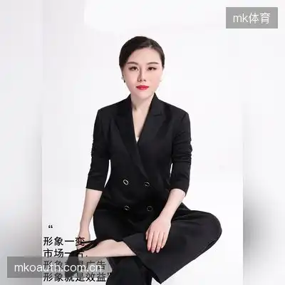 漕鹤蕾